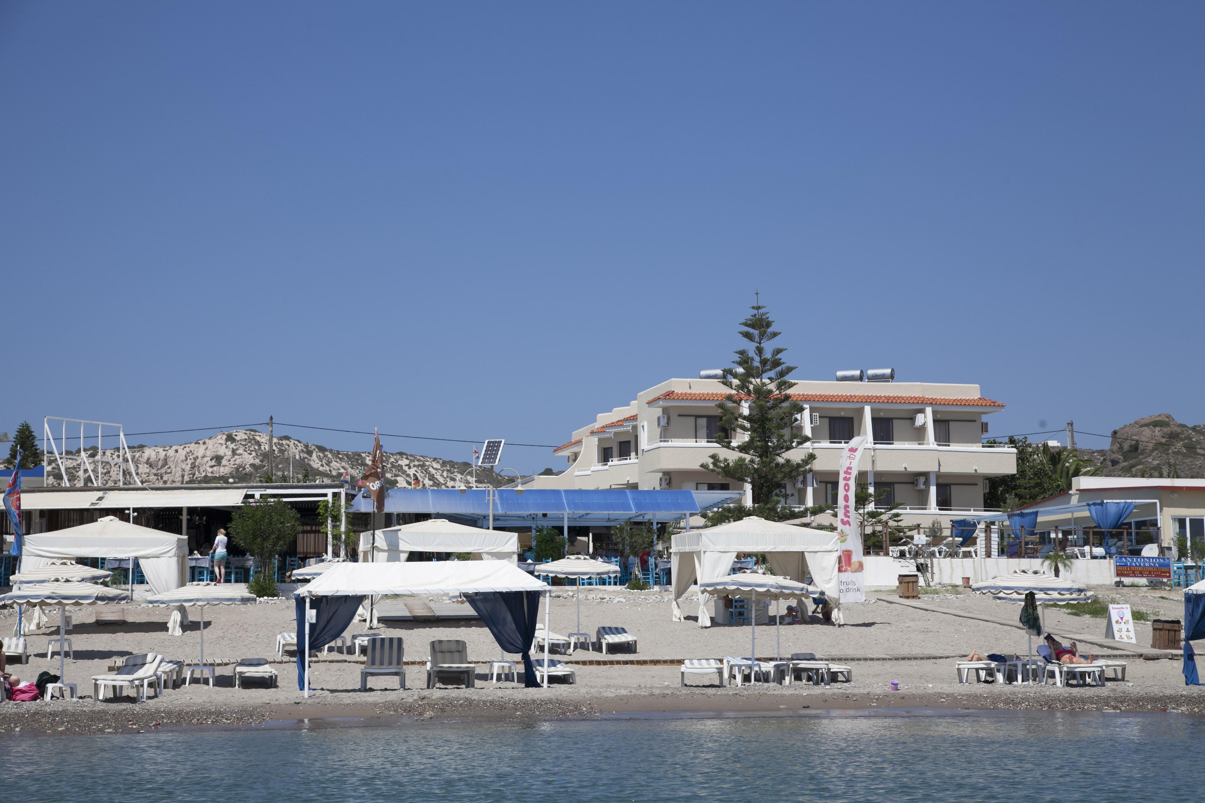 Sacallis Inn Beach Hotel Кефалос Екстериор снимка